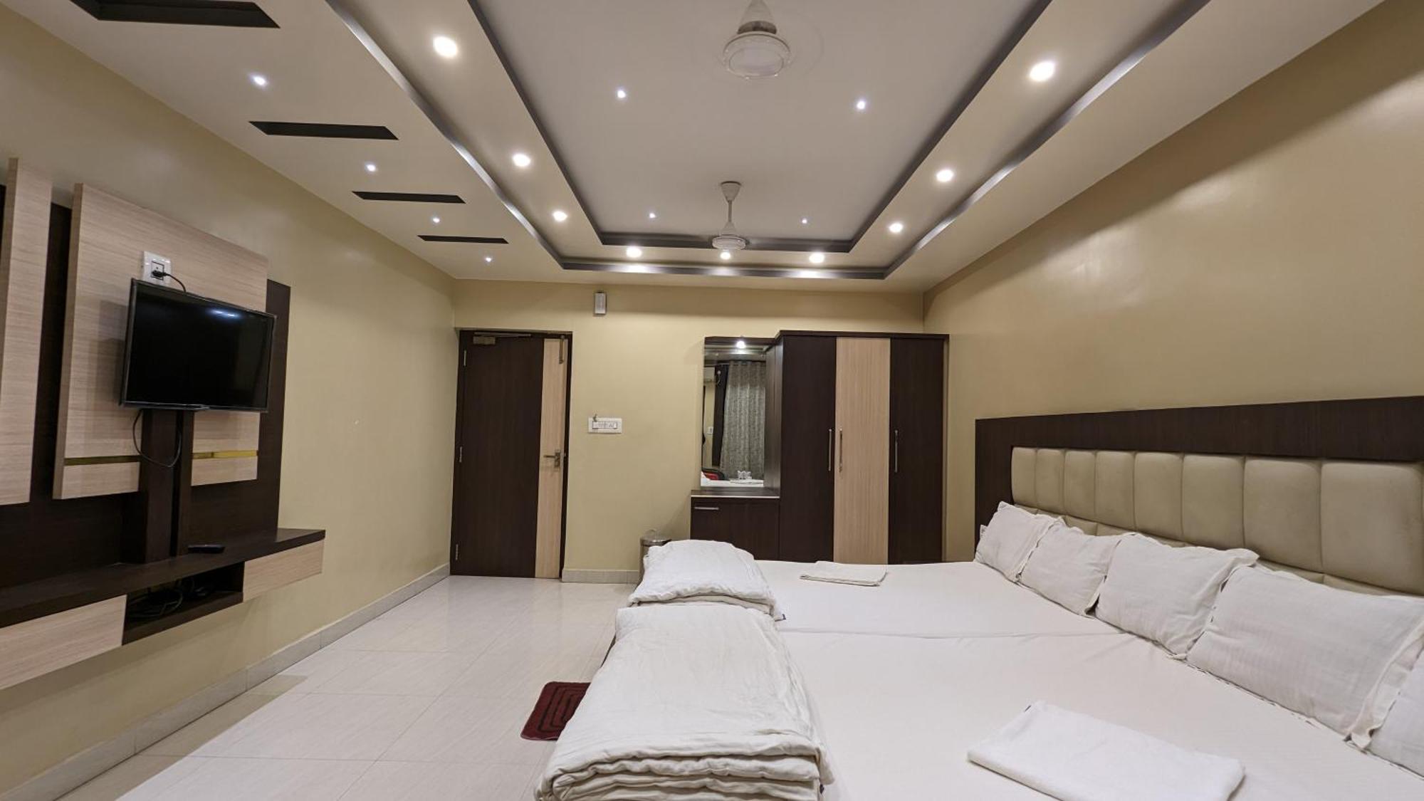 Hotel Binapani Deluxe 1 Tarapith Ngoại thất bức ảnh